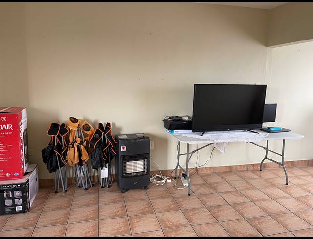 2 BEDROOM APARTMENT RENTED IN PINETOWN CENTRAL